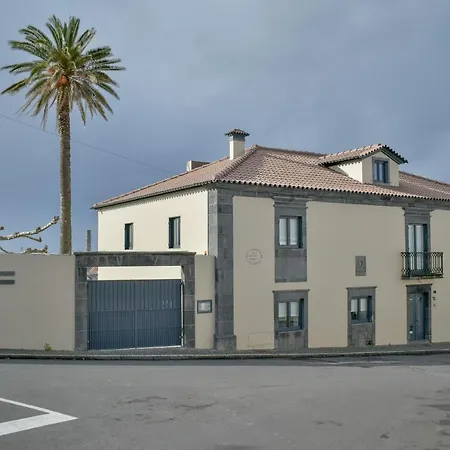 Volcanic Charming House-2